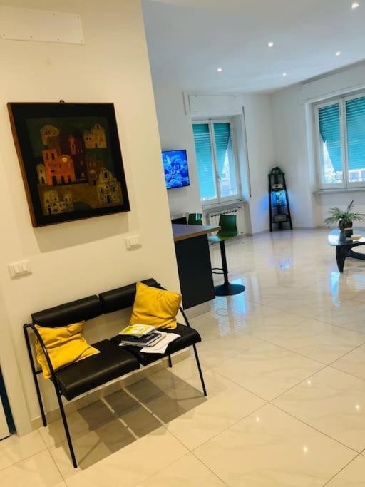 Orizzonte 5 Terre, Viale Italia 221 - Partenza Battelli 5 Terre La Spezia Ngoại thất bức ảnh
